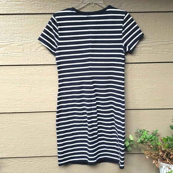 Old Navy black & white stripe shift tee stretch dress size M - Picture 7 of 7